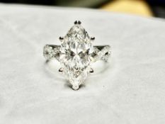 Marquise cut 5.30 Carat Diamond Ring Set in Platinum Pave F Colour VS1 Clarity - IGI