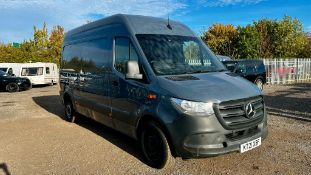 Mercedes Benz Sprinter MWB Hi Roof 2021 '21 Reg' A/C - ULEZ Compliant - Only 31,378 Miles