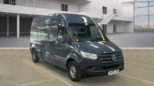 Mercedes Benz Sprinter MWB Hi Roof 2020 '70 Reg' A/C - ULEZ Compliant - Only 26,260 Miles