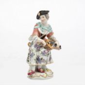 Meissen, Drehleierspielerin im Rokokostil nach 1934