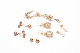A bracelet, pair of cufflinks and earrings