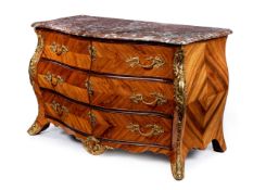 Kommodenschrank im Louis XV-Stil