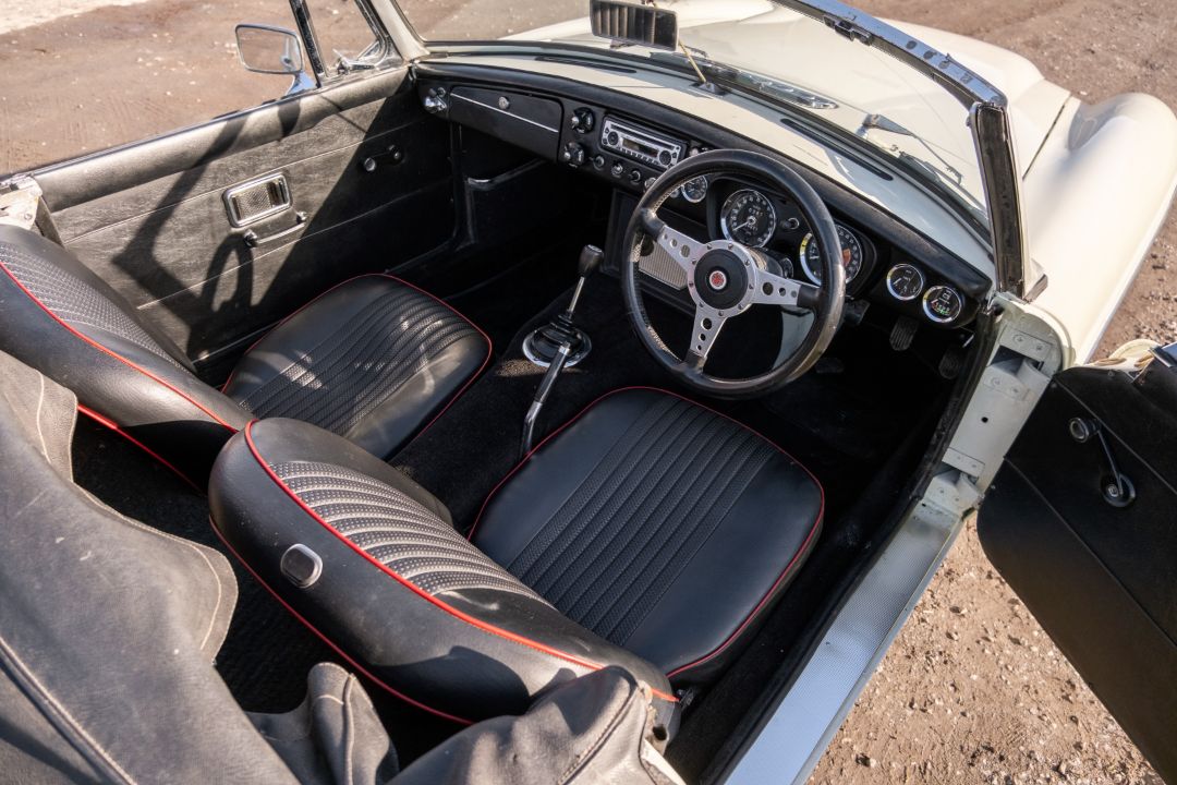1969 MG MGC Roadster Comprehensive history file and supplied with factory hardtop - Image 22 of 45