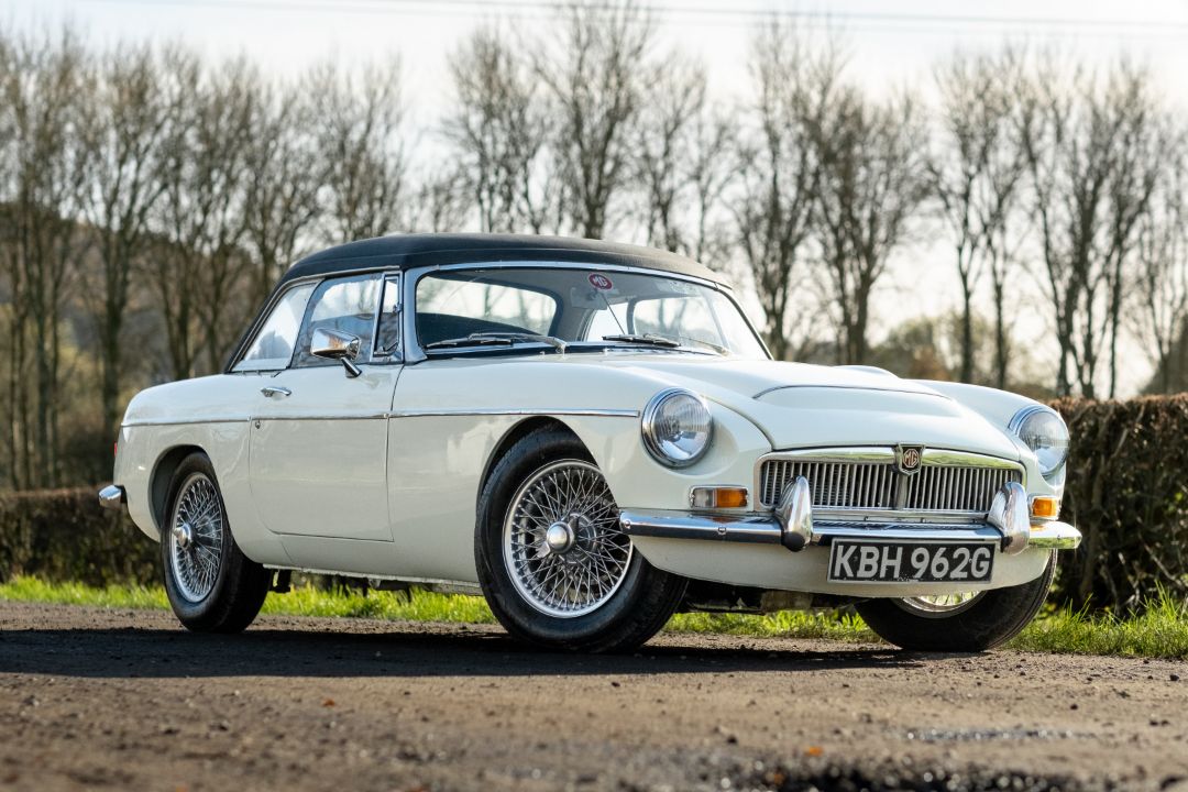 1969 MG MGC Roadster Comprehensive history file and supplied with factory hardtop - Image 2 of 45