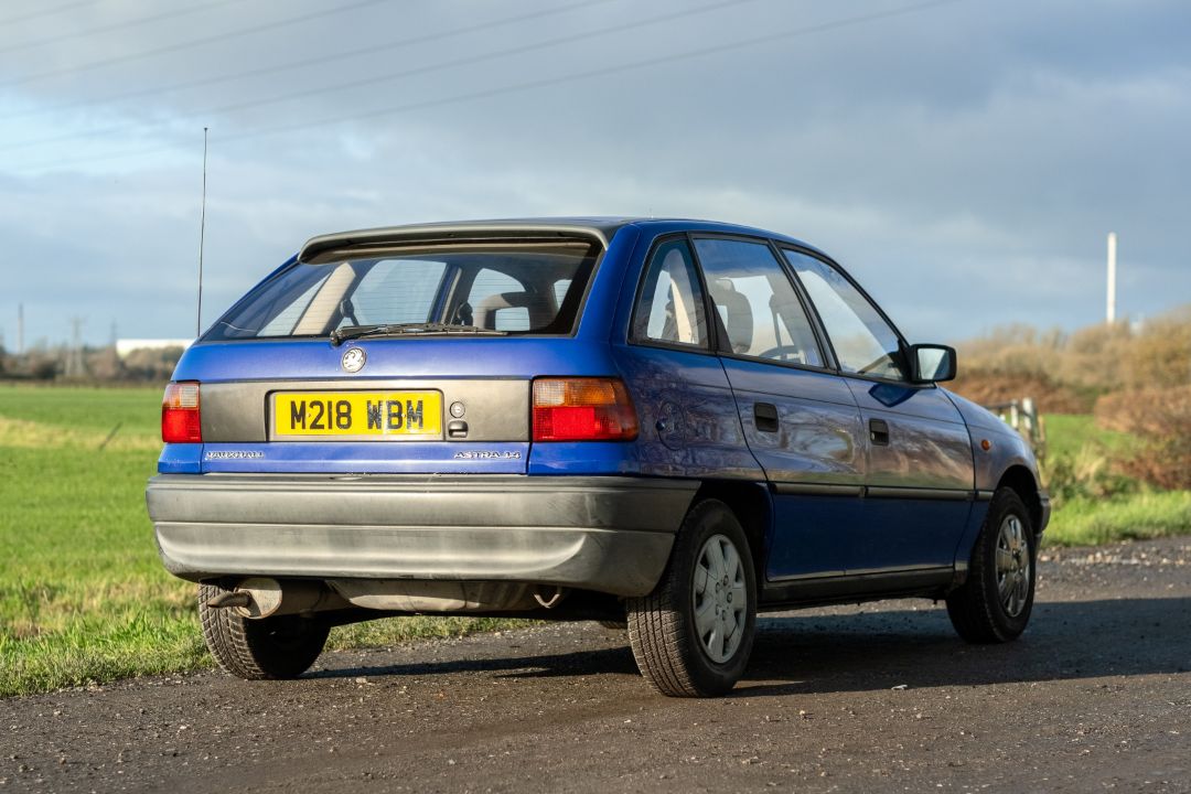 1995 Vauxhall Astra ***NO RESERVE*** - Image 5 of 29
