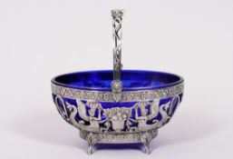 Historismus-Henkelkorb, 800er Silber/Blauglas, deutsch, um 1900 