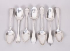 Sieben Speiselöffel, 12 Loth Silber, Norddeutschland, 18./19.Jh. 