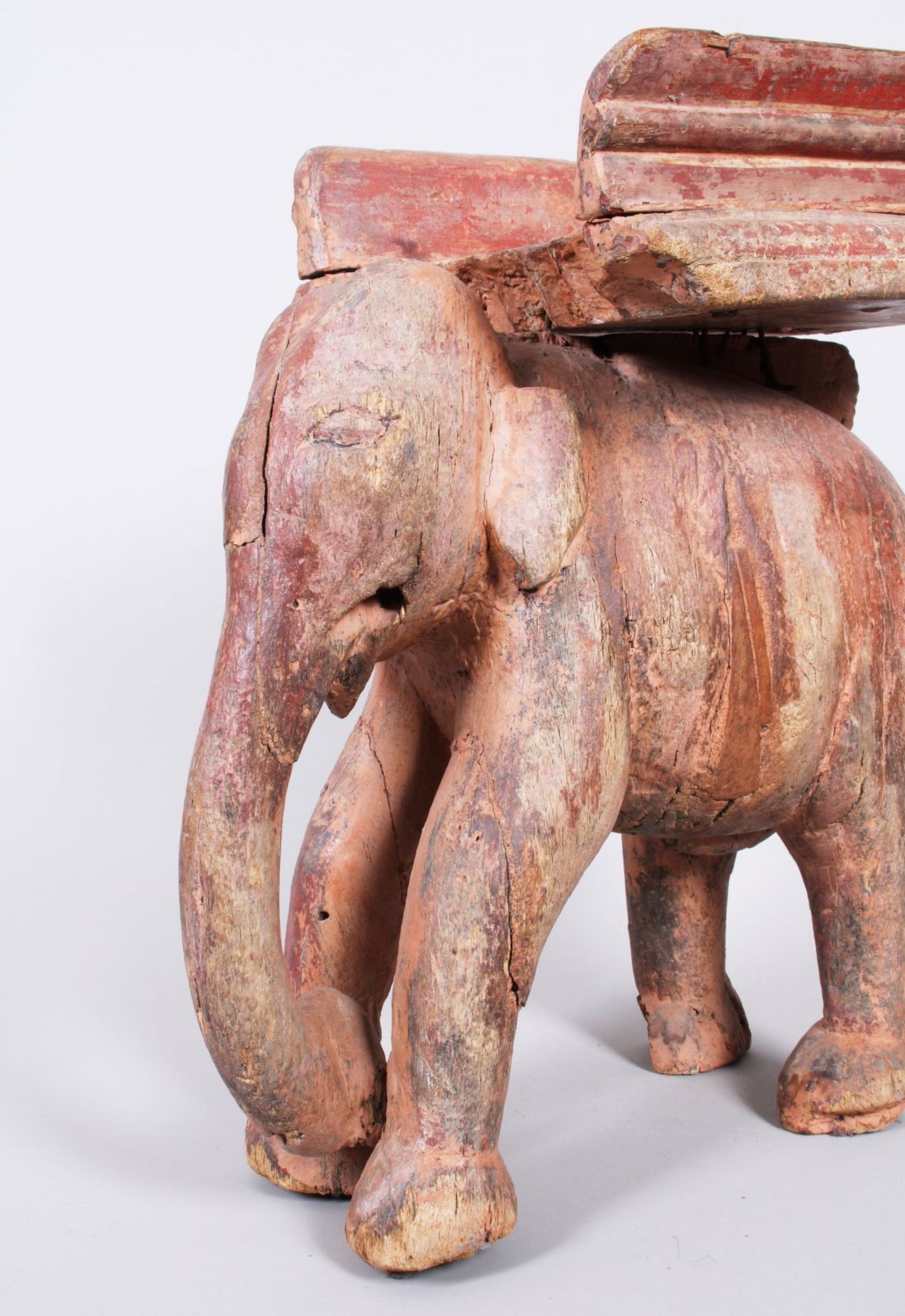 Großer Elefant mit Howdah, Indien, wohl Ende 19./Anfang 20. Jhd.  - Bild 2 aus 5
