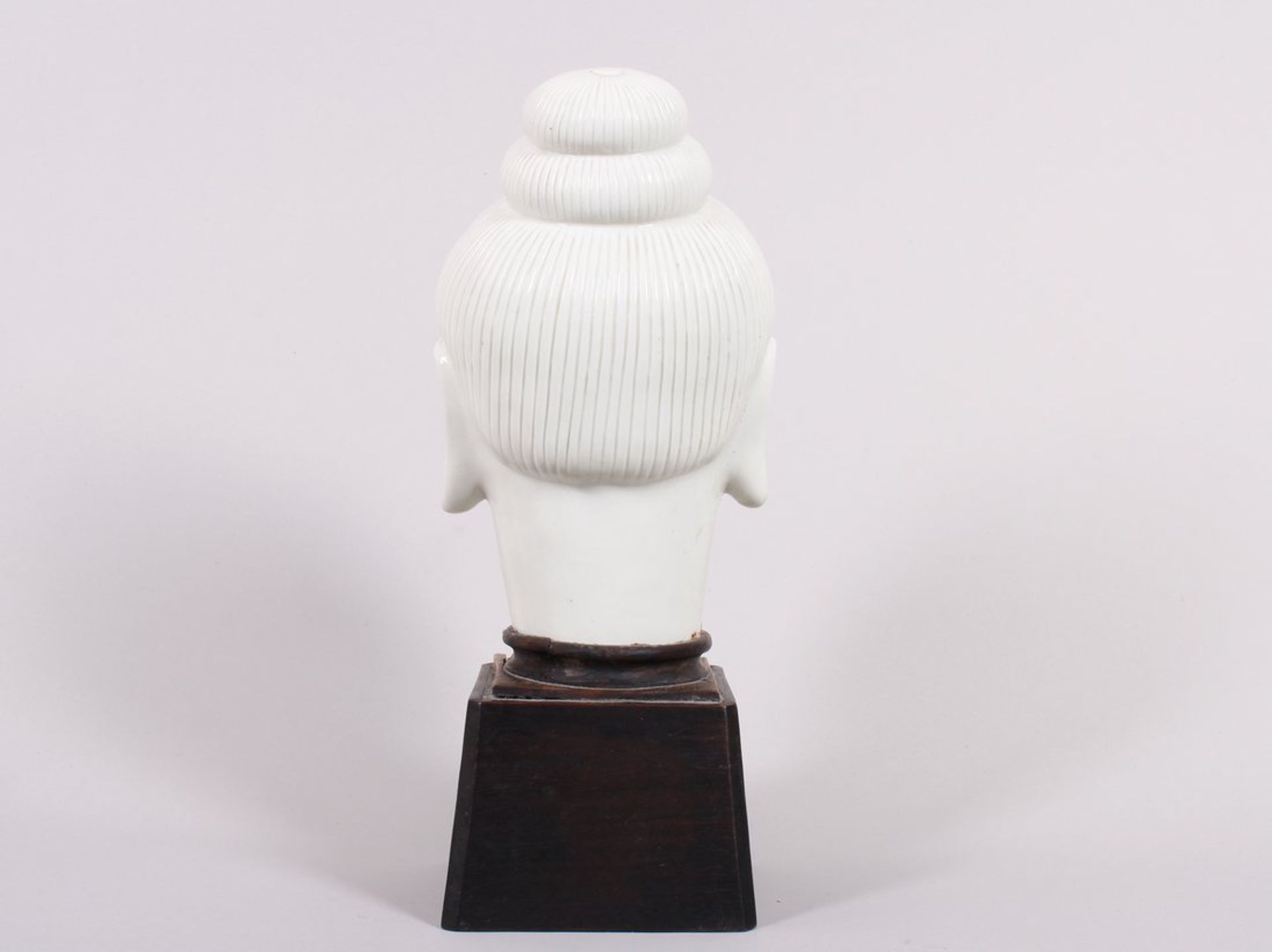 Buddha-Kopf, China, wohl späte Qing-Zeit, Blanc de Chine  - Bild 3 aus 3