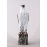 Isländischer Falke auf Sockel, Entwurf Gudmundur Einarsson (1895-1963), Island, wohl 1. Hälfte 20.J