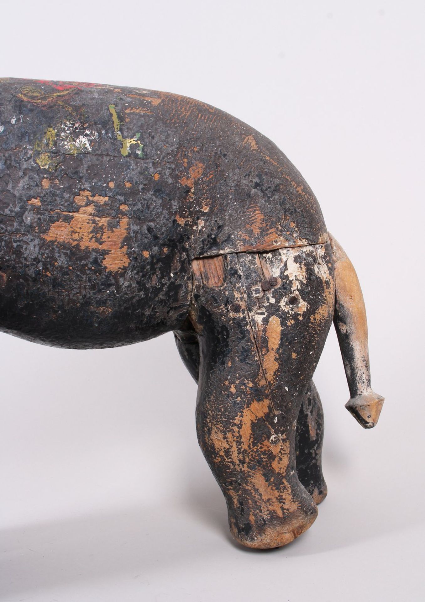 Großer stehender Elefant, Indien, wohl 19. Jhd.  - Bild 5 aus 6