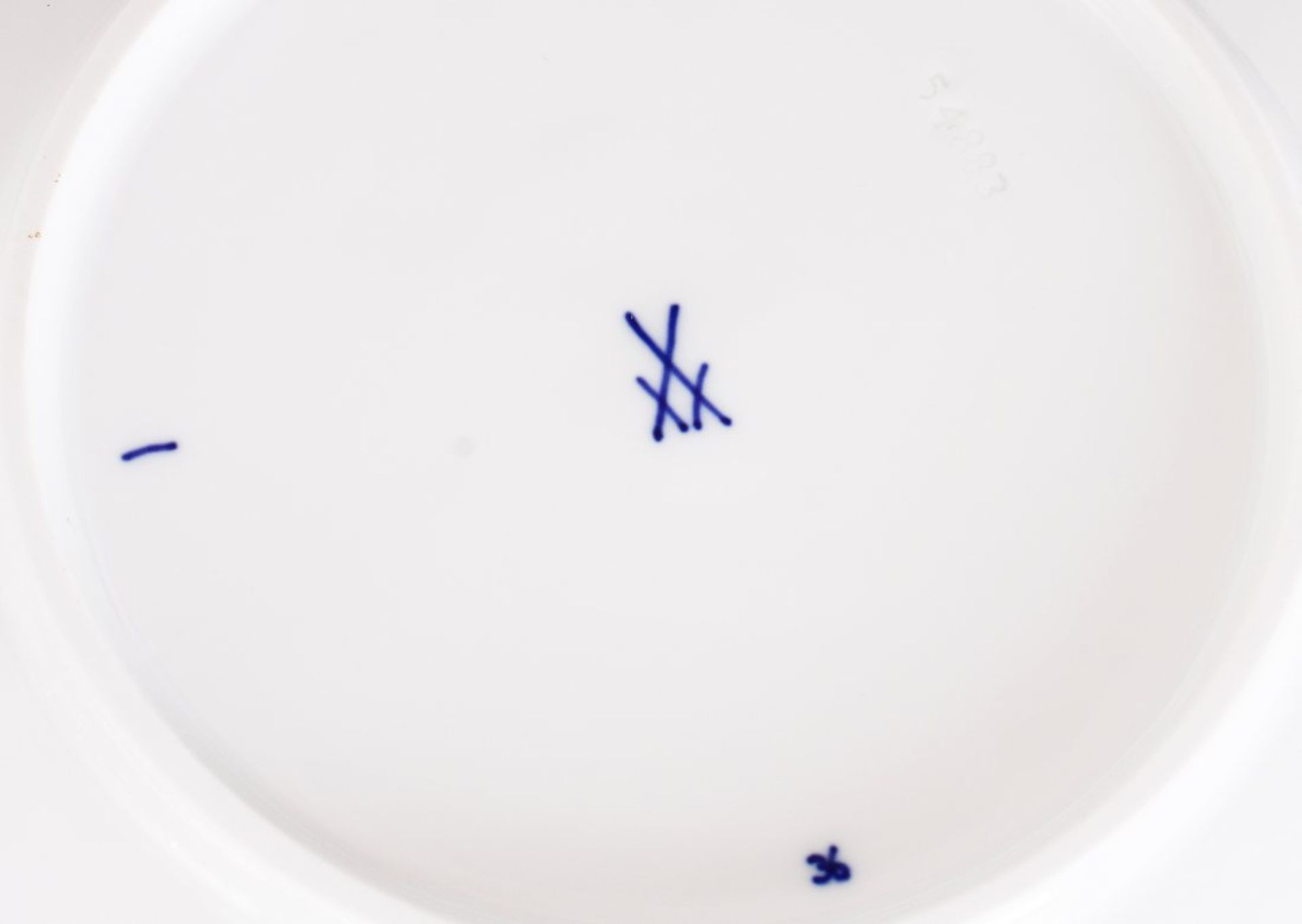 Konvolut Durchbruchporzellan, Meissen, Dekor "Zwiebelmuster", Fertigung nach 1972  - Bild 6 aus 6
