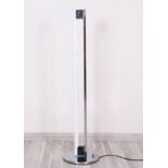 Stehleuchte "Tube Light", Entwurf Eileen Gray, Ausführung Vereinigte Werkstätten (VW), um 1990, Met
