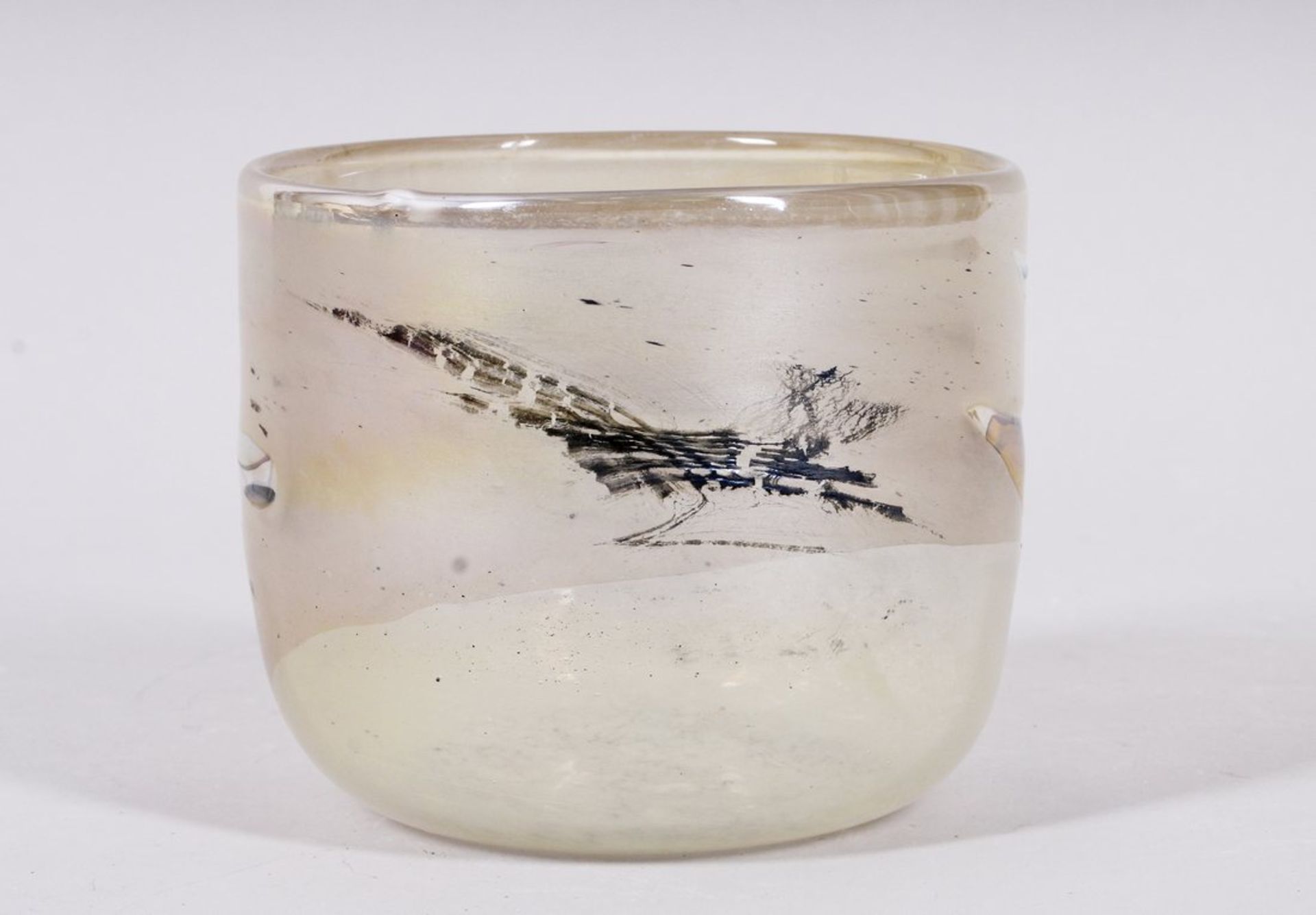 Kleine Studio-Glasschale, Entwurf Pavel Molnar, Ausführung Molnar Glas, Ende 20.Jh.  - Bild 2 aus 5