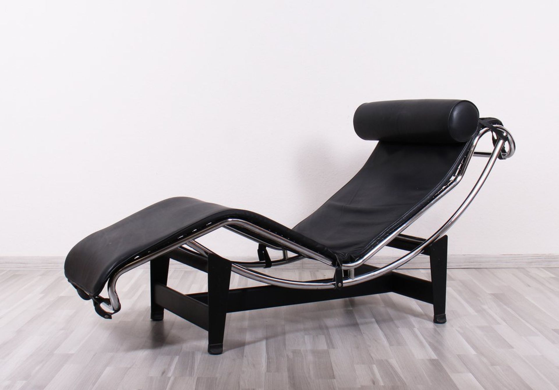 Liege LC1, Entwurf Le Corbusier, unbekannte Ausführung, 1980er Jahre 