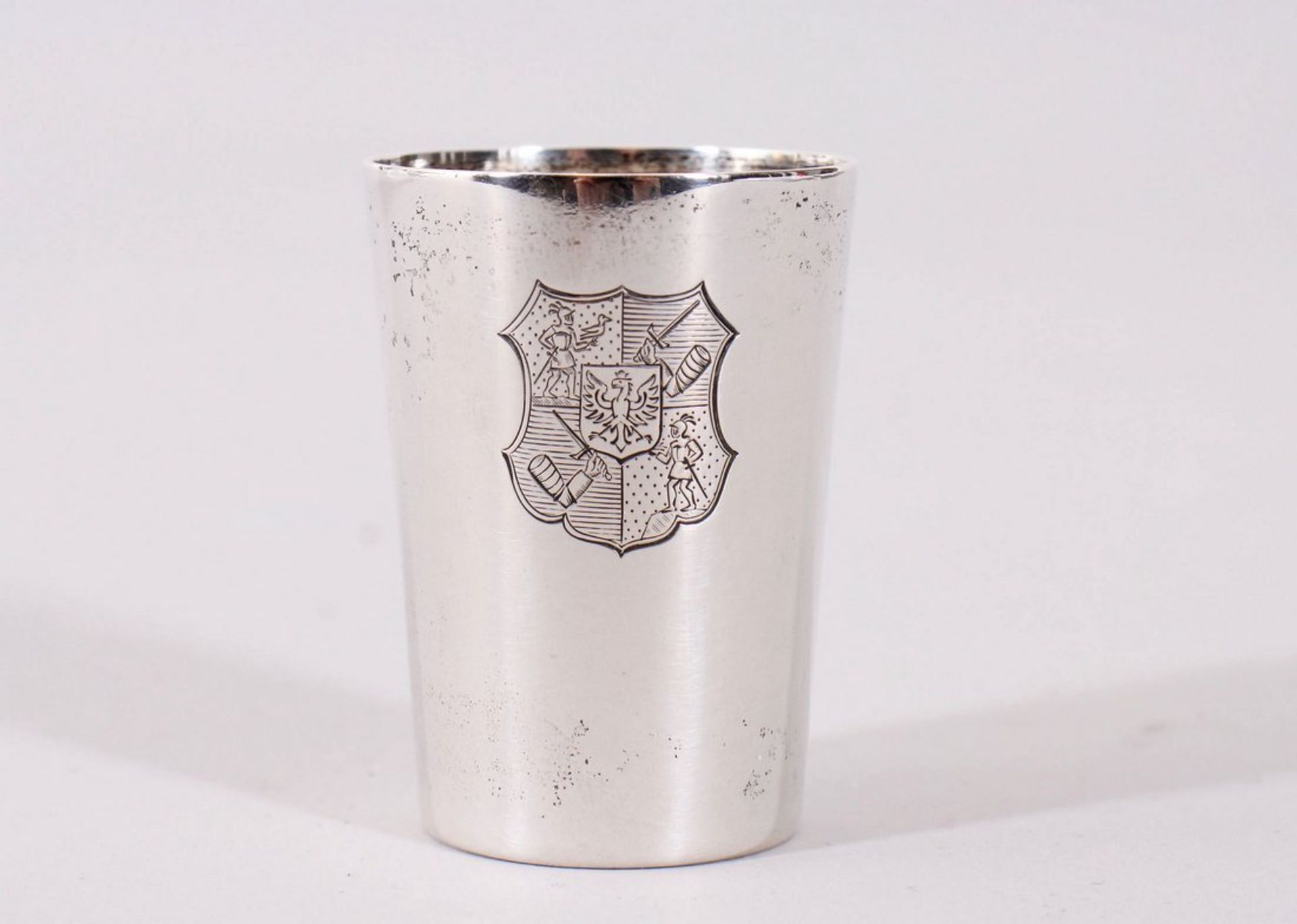 Kleiner Schnapsbecher, 800er Silber, H. Wurm, Braunschweig, 20. Jh. 