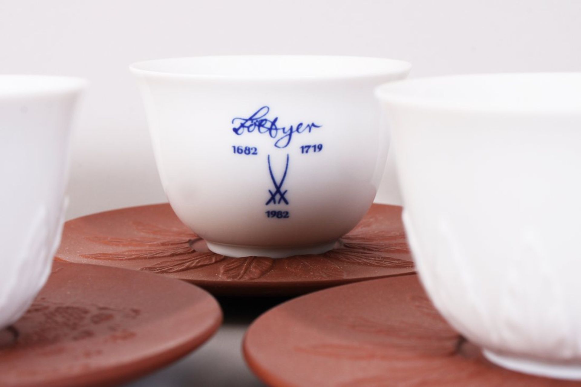 Fünf Koppchen mit Untertassen, Meissen, 1980er Jahre  - Bild 3 aus 6