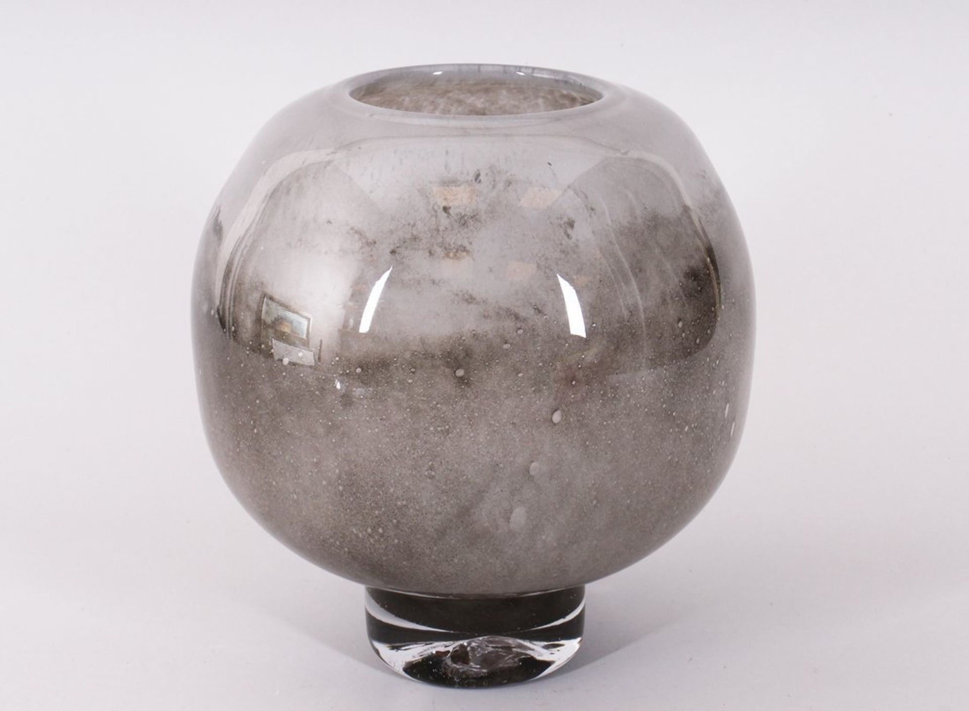 Große Studioglas-Kugelvase, 2. Hälfte 20.Jh. 