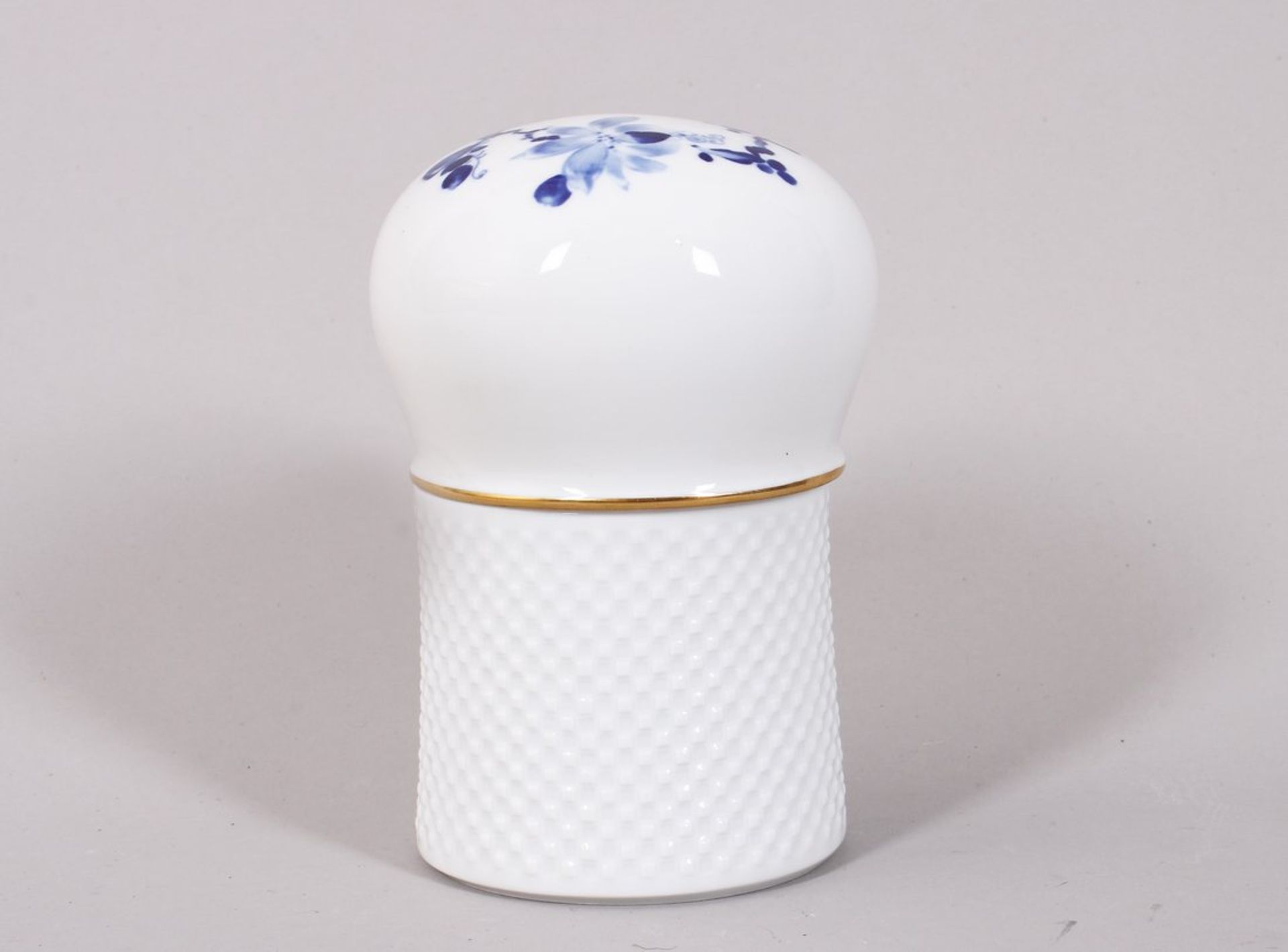Zigarettendose, Form-Entwurf Ludwig Zepner 1966/67 für Meissen (als Teil einer Schreib- und Rauchga