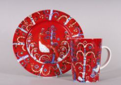 Becher und Teller "Tauka", Iittala, Finnland, Formentwurf von Heikki Orvola, Dekor von Klaus Haapan