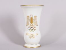 Vase "Olympia 1936", Tuppack, Tiefenfurt, um 1936 
