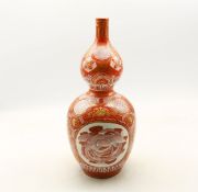 A Japanese Meiji period double gourd vase. Condition: nibbles to rim, general wear to base
