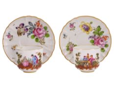 A PAIR OF RUSSIAN PORCELAIN CUPS AND SAUCERS, MID 19TH CENTURY