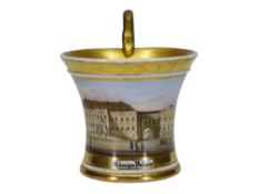 A KPM BERLIN PORCELAIN CUP DEPICTING THE KÖNIGSPALAIS, PRUSSIA, EARLY 19TH CENTURY