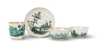 A London-decorated Chinese porcelain teabowl and saucer, 2nd half 18th century, painted in the ateli