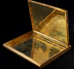 Objects Of Vertu: a 14ct yellow gold cigarette case, London 1939, untraced makers mark of 'LGS'. Eng