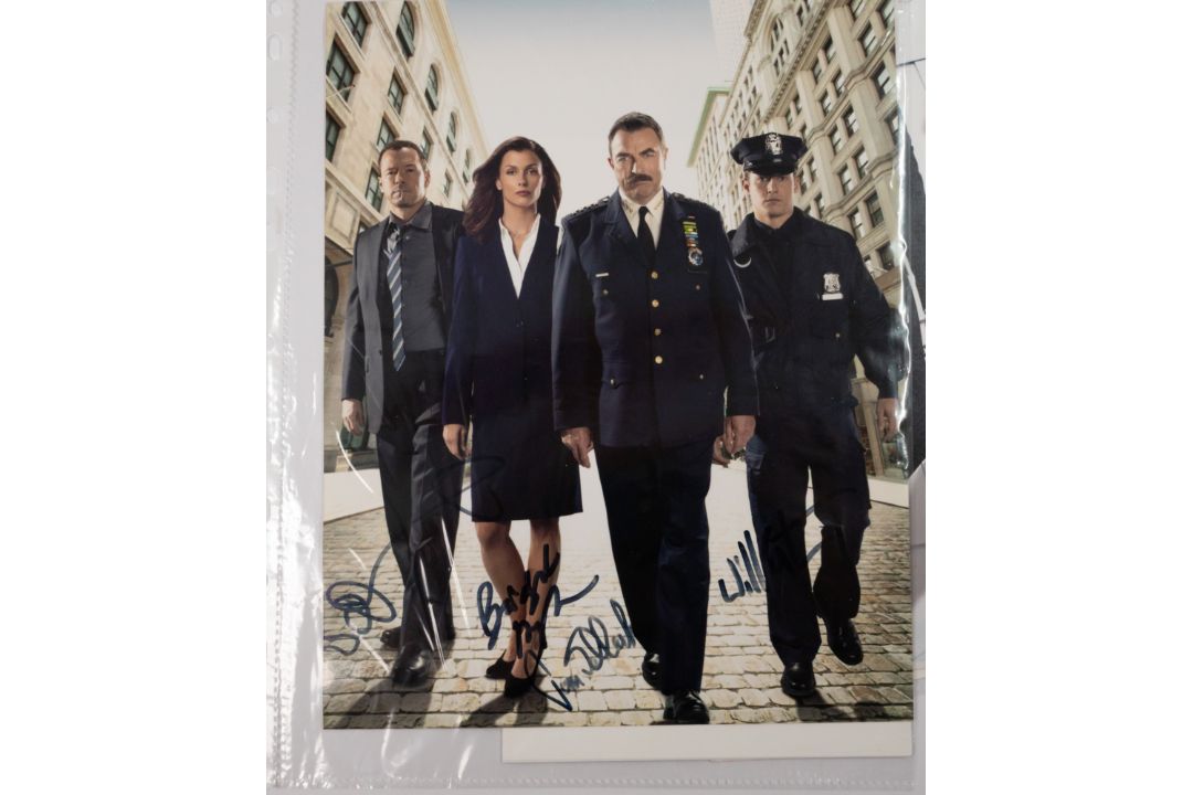 Signed photographs - Image 2 of 3