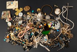 Costume Jewellery: a large collection of costume jewellery, to include rosary beads, cameo brooches,