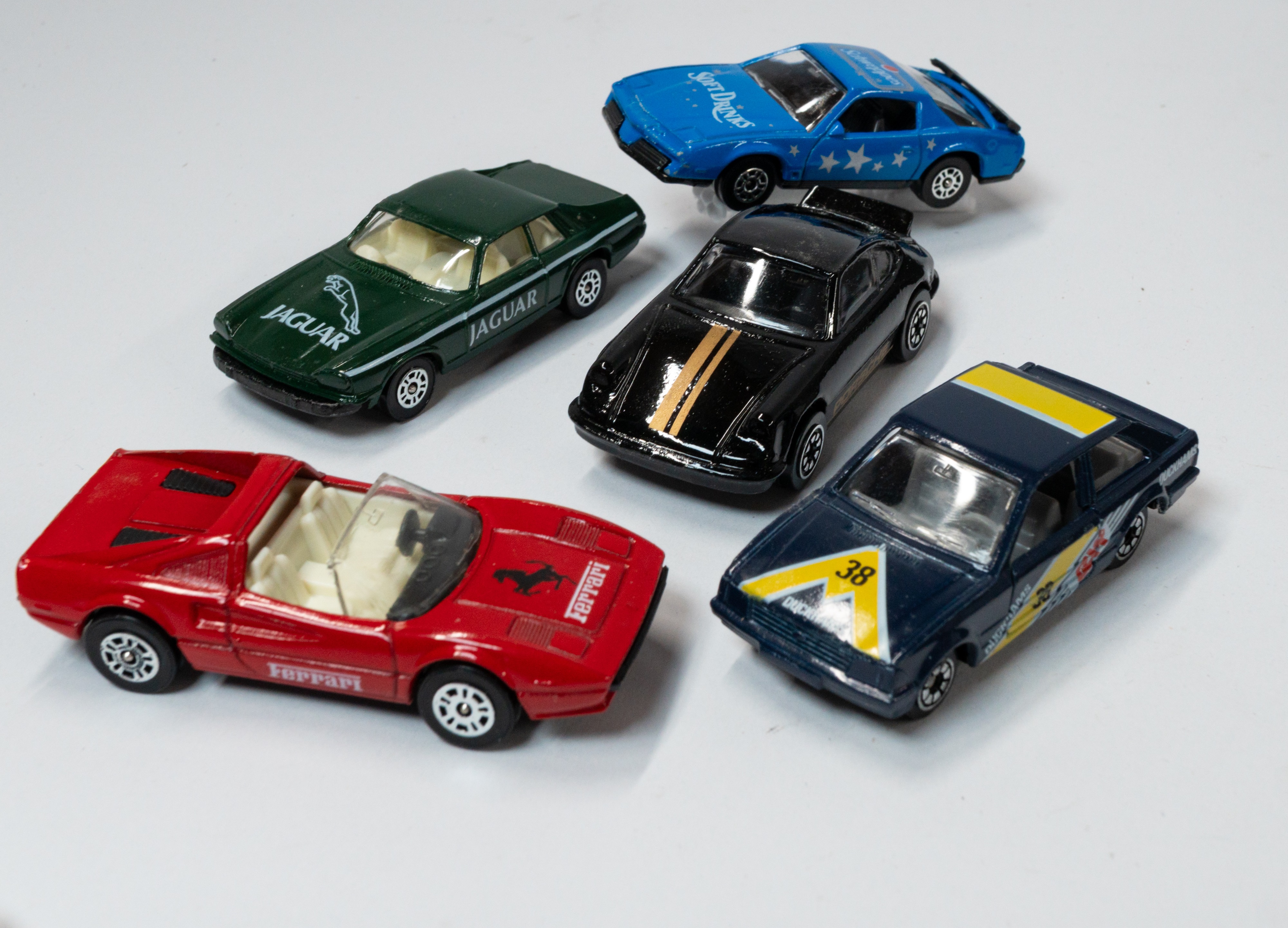 Toys: a Britains JCB Fastrac, number 9440, a Britains Honda Fourtrax 300, and five 1980s Corgi minia - Image 5 of 5