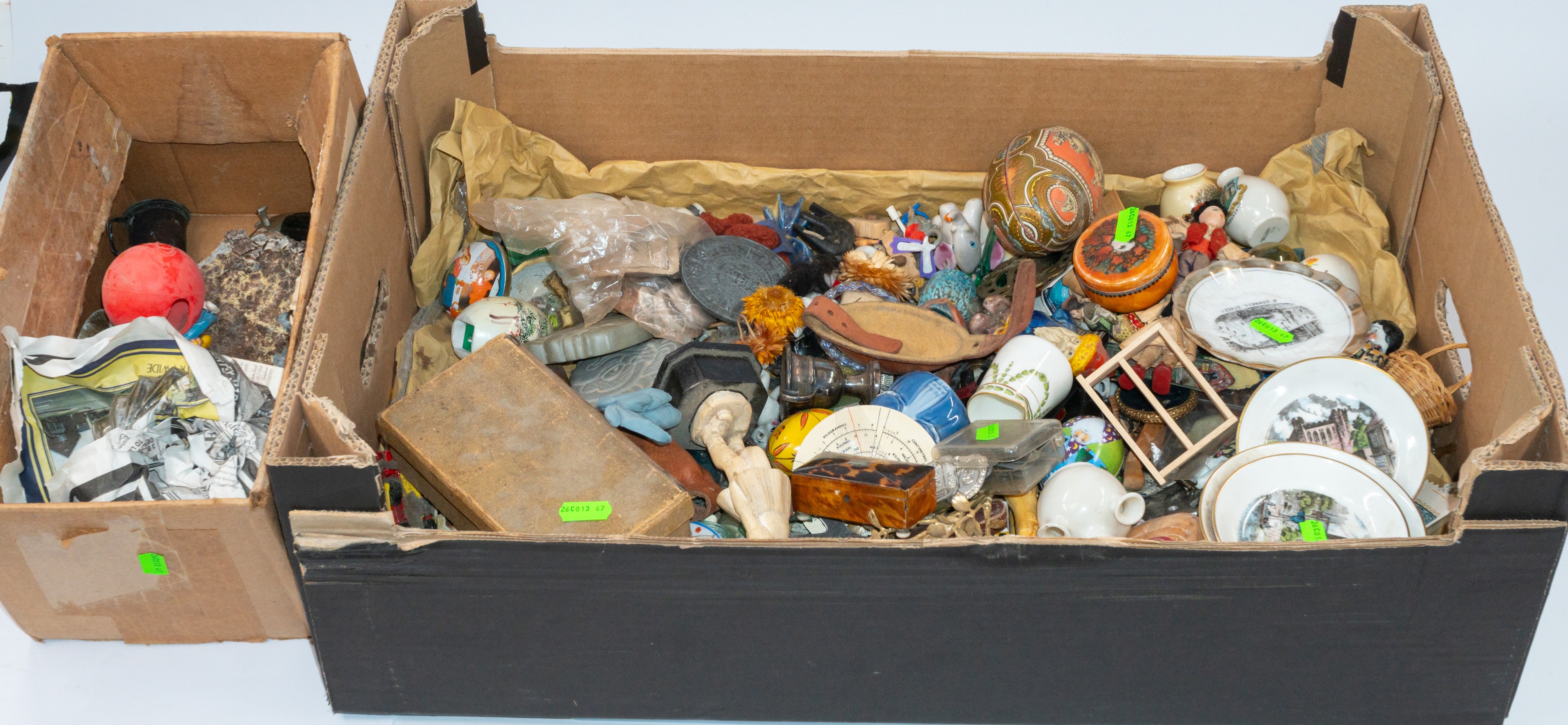 Decorative Arts: a tortoiseshell pin box, 7cm; a box of Williams Bros Direct Supply tokens of variou