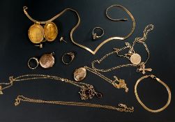 Jewellery: an unmarked yellow metal locket, testing as 18ct gold, set a star formed from split pearl
