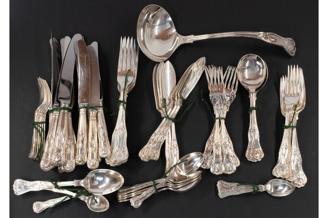 Silver plate - Image 1 of 3