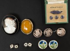Jewellery: a cased set of violet enamelled silver buttons and matching pin; a pair of Art Deco silve