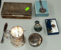 Silver: an engine turned cigarette case, Birmingham 1937, 15.1cm, gross weight 390g; two 20th centur