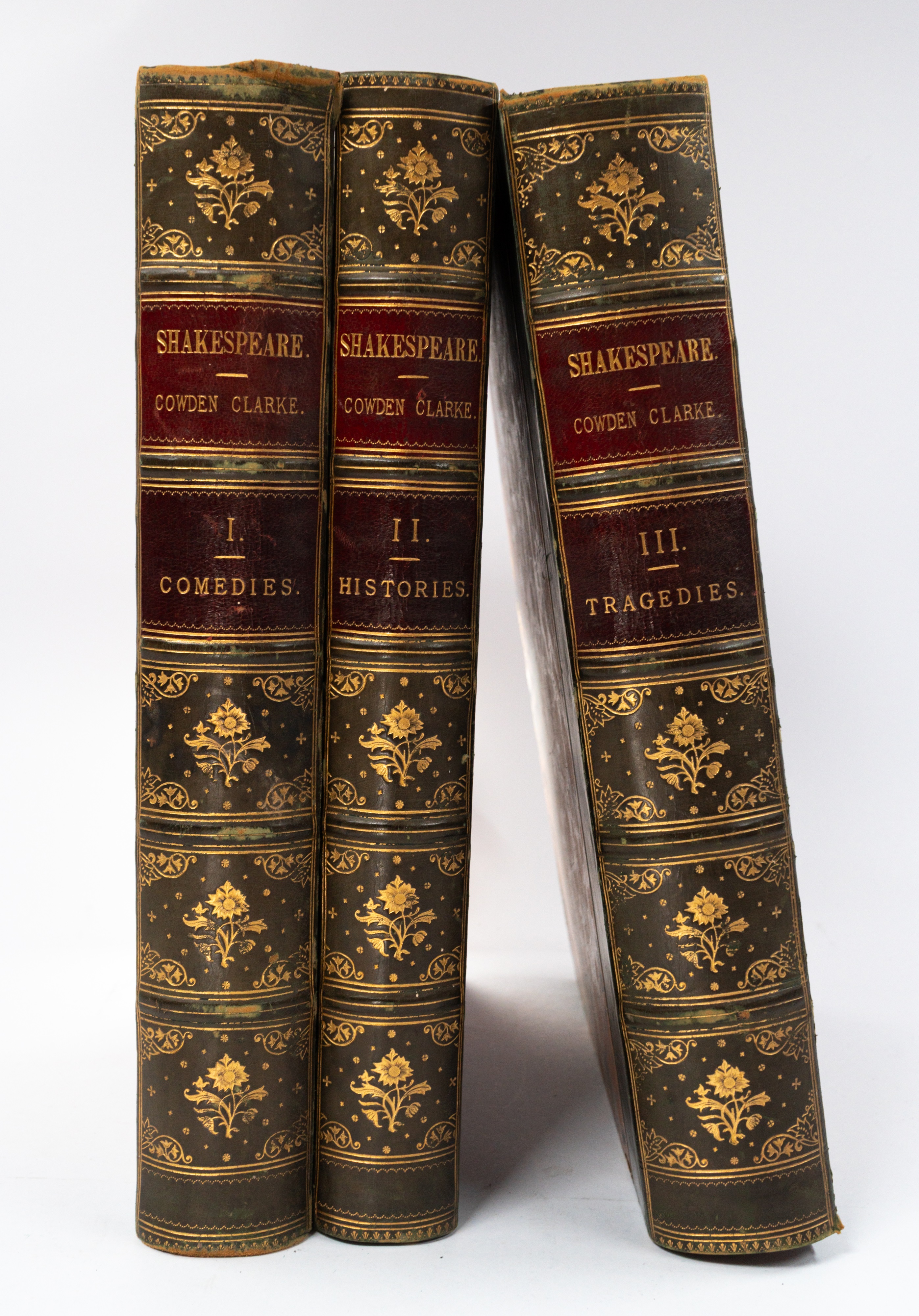 Books: The Plays Of William Shakespeare, edited and annotated by Charles and Mary Cowden Clarke,