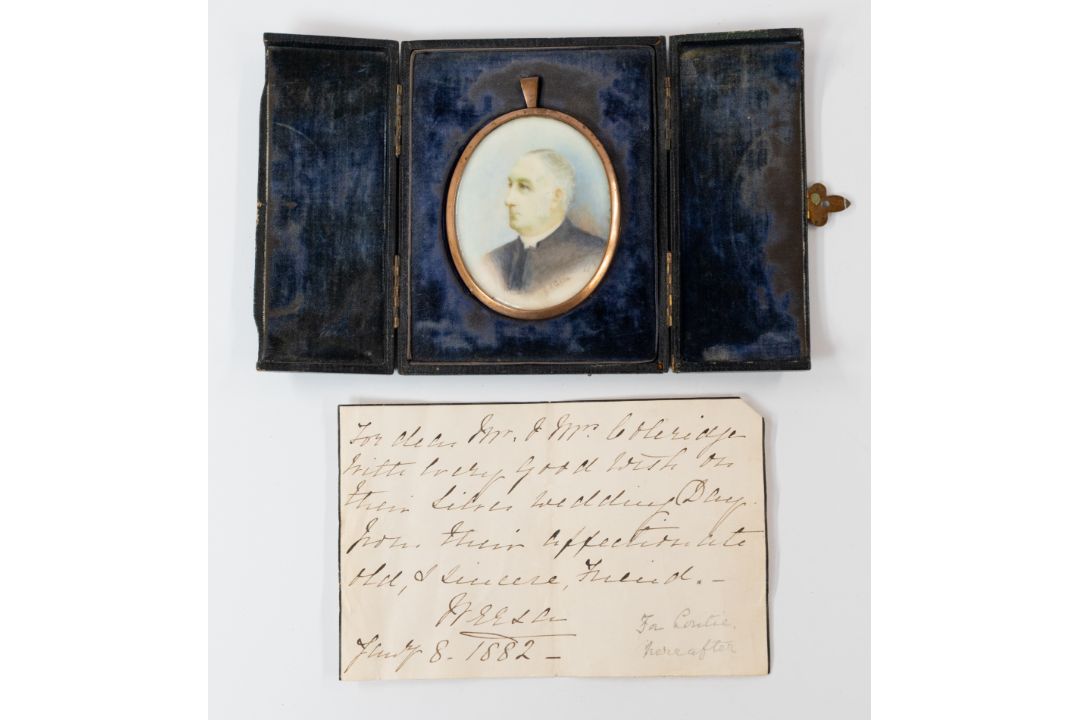 Decorative Arts: a late Victorian watercolour on ivory portrait miniature of a gentleman, in gilt me - Image 1 of 3
