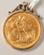 Coins: a 1900 Queen Victoria gold full sovereign in pendant mount, gross weight 9.5g.