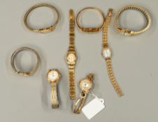 Watches: an early 20th century 9ct gold cased trench style wristwatch on expanding rolled gold strap