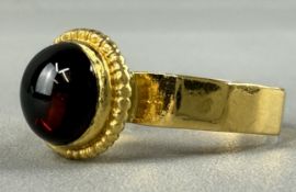Antiquities: a Roman 2nd century AD yellow metal ring testing as high carat gold mounted with an 8.5