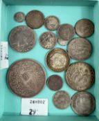 Coins: miscellaneous coins, various silver, including a 1 Yuan coin, 79 grams.