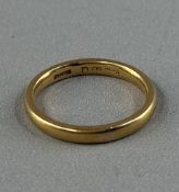 Jewellery: a 22ct yellow gold wedding band, Birmingham 1931, band width 2.7mm, UK size N, 4.1g.