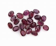 Lot lose Rubine, zus. ca 5.74 ct, ovalfacett.,versch.