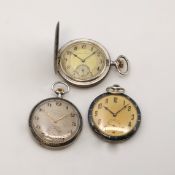 3 Tula-Taschenuhren, Schweiz um 1920, 2 x offen, 1 x