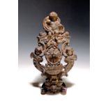 Weihwasserbecken des Historismus, um 1900, Eisen,