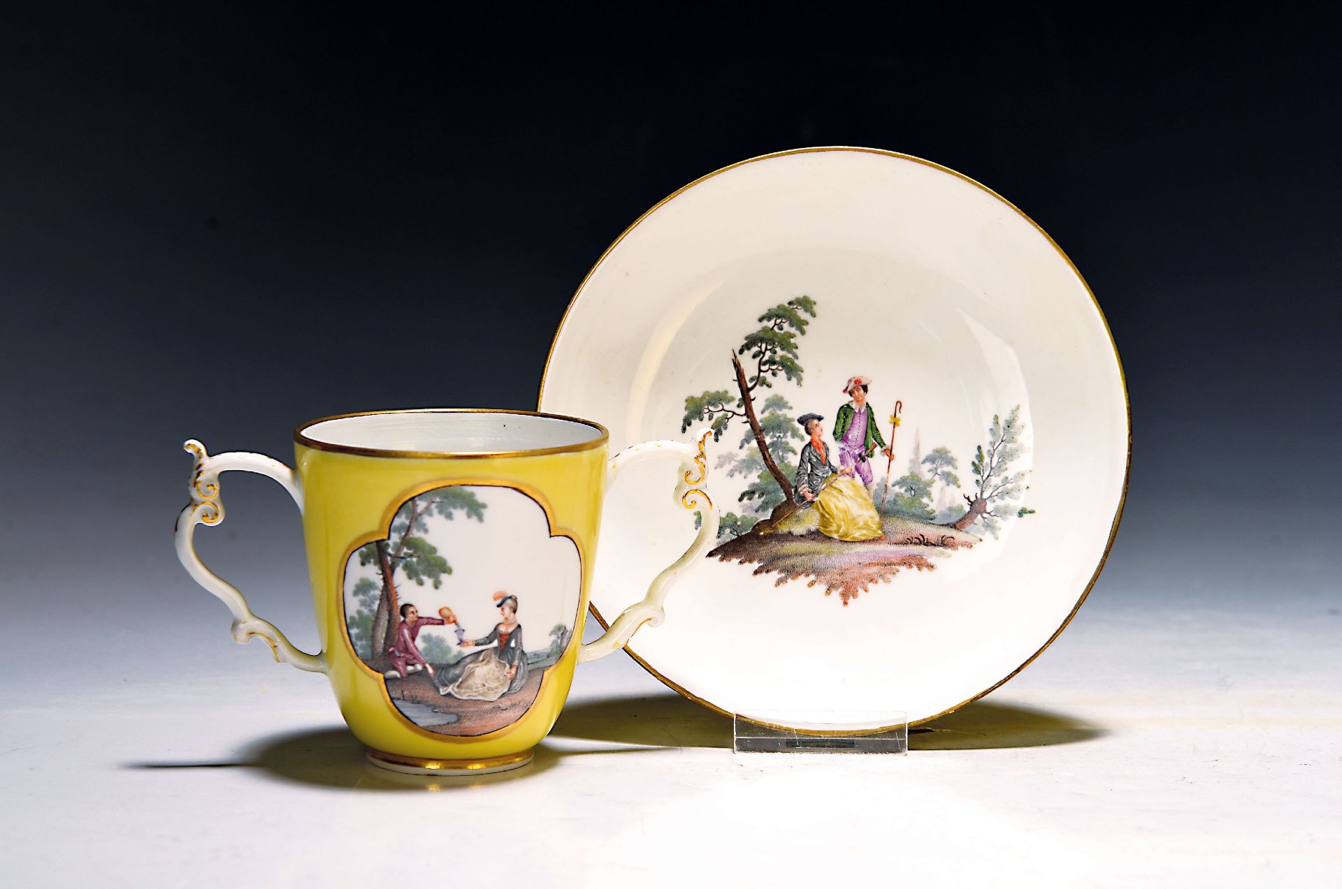 Schokoladentasse mit Untertasse, Meissen, um 1750,