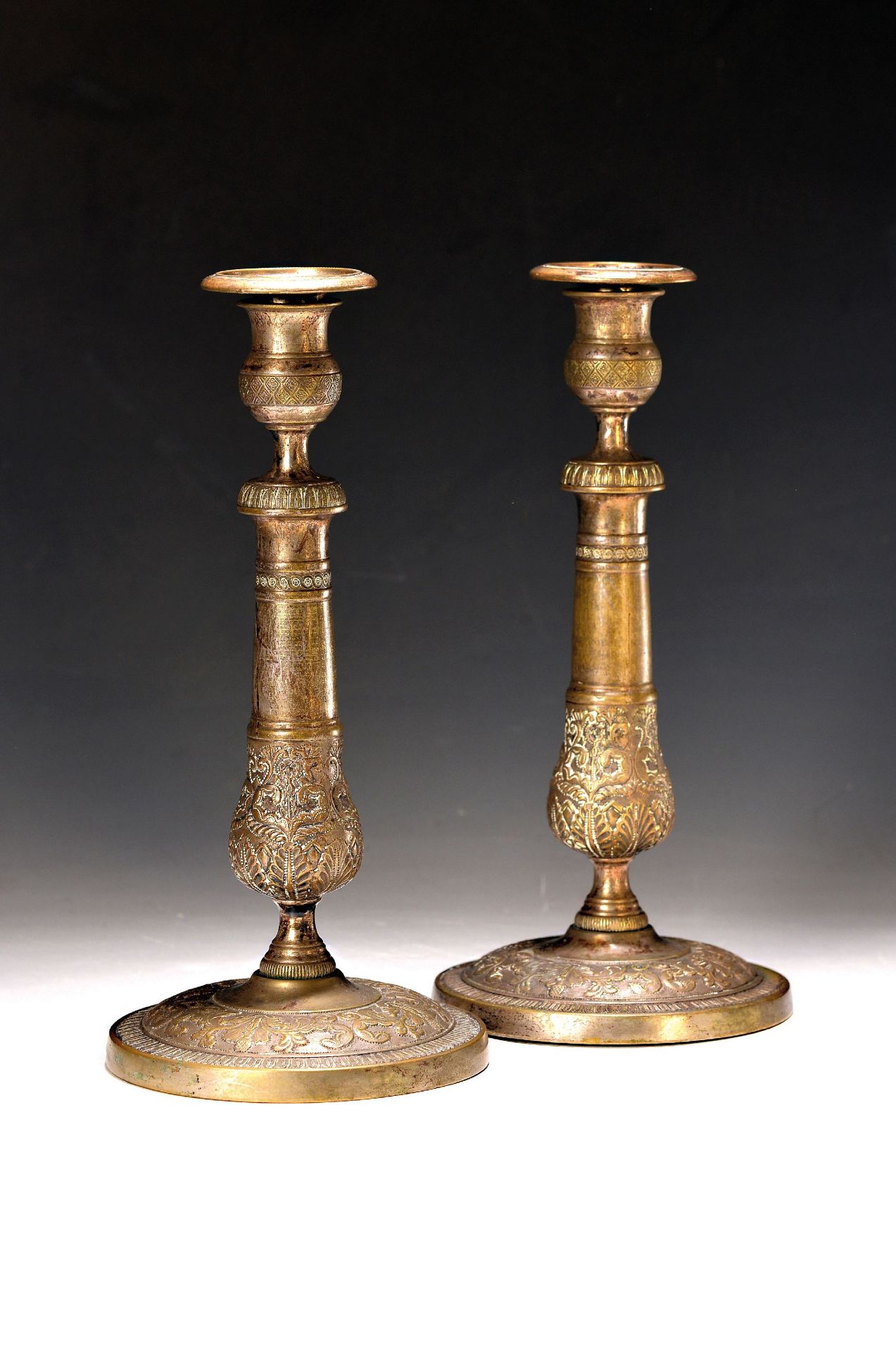 Paar Kerzenleuchter, Frankreich, um 1890, Messing ehemals